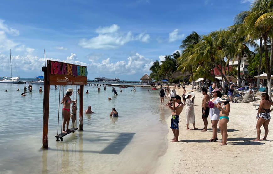 Excursión a Isla Mujeres en Catamarán todo incluido desde Playa del Carmen