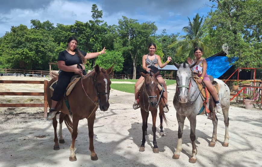Tour Aventura ATV, Tirolesa, Cenote y Paseo a Caballo en la Selva Maya